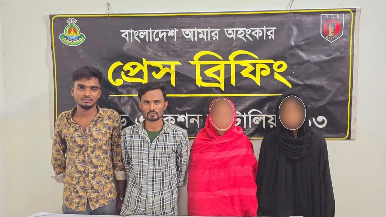 ঠাকুরগাঁও হাসপাতাল থেকে চুরি হওয়া শিশুকে গাজীপুর থেকে উদ্ধার, গ্রেফতার ৪